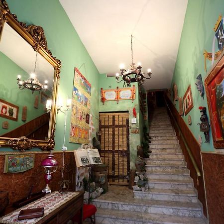 Sicilia In Miniatura "L'Atelier Dell'Etna" Bed & Breakfast Zafferana Etnea Luaran gambar
