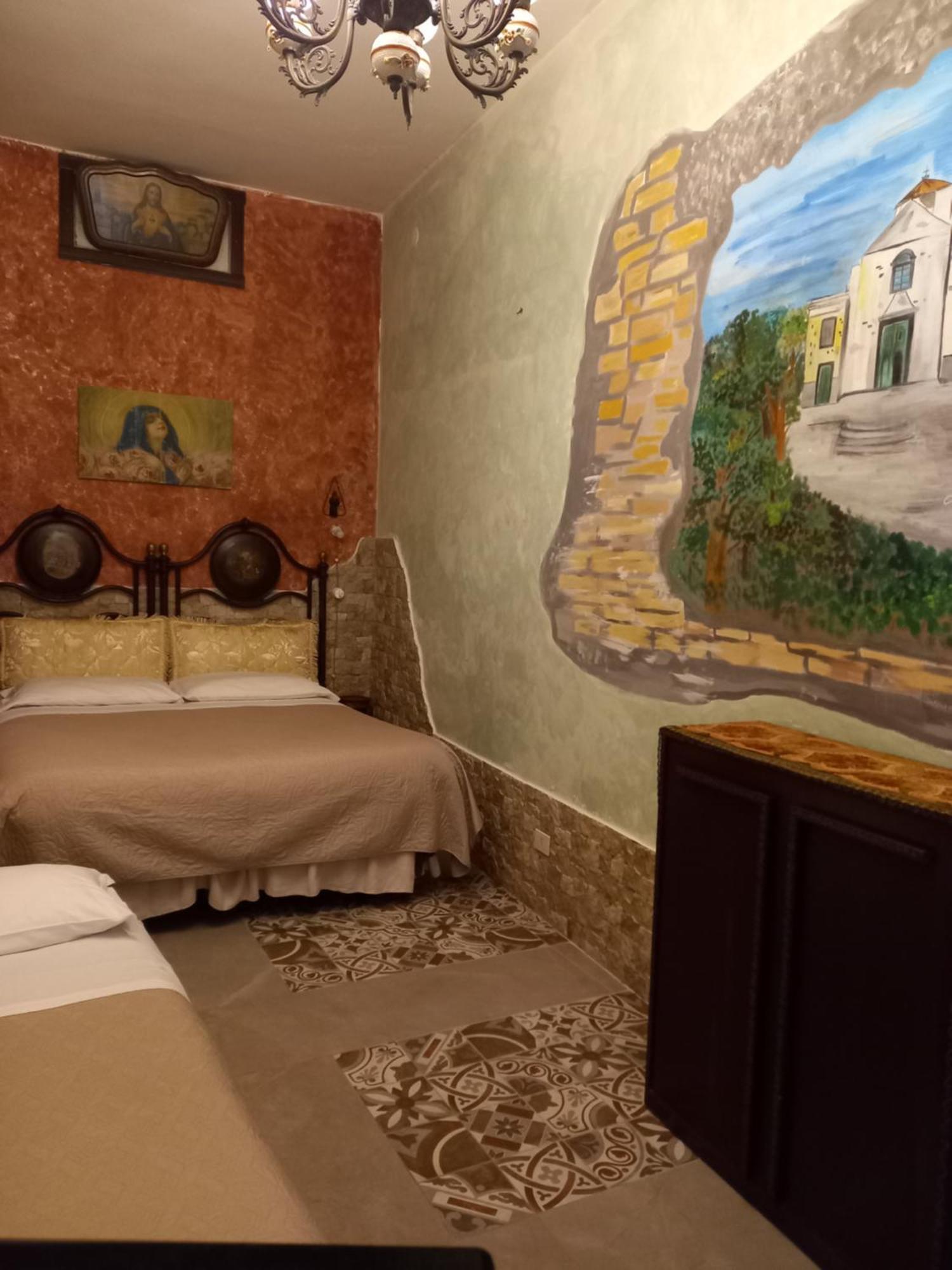 Sicilia In Miniatura "L'Atelier Dell'Etna" Bed & Breakfast Zafferana Etnea Bilik gambar