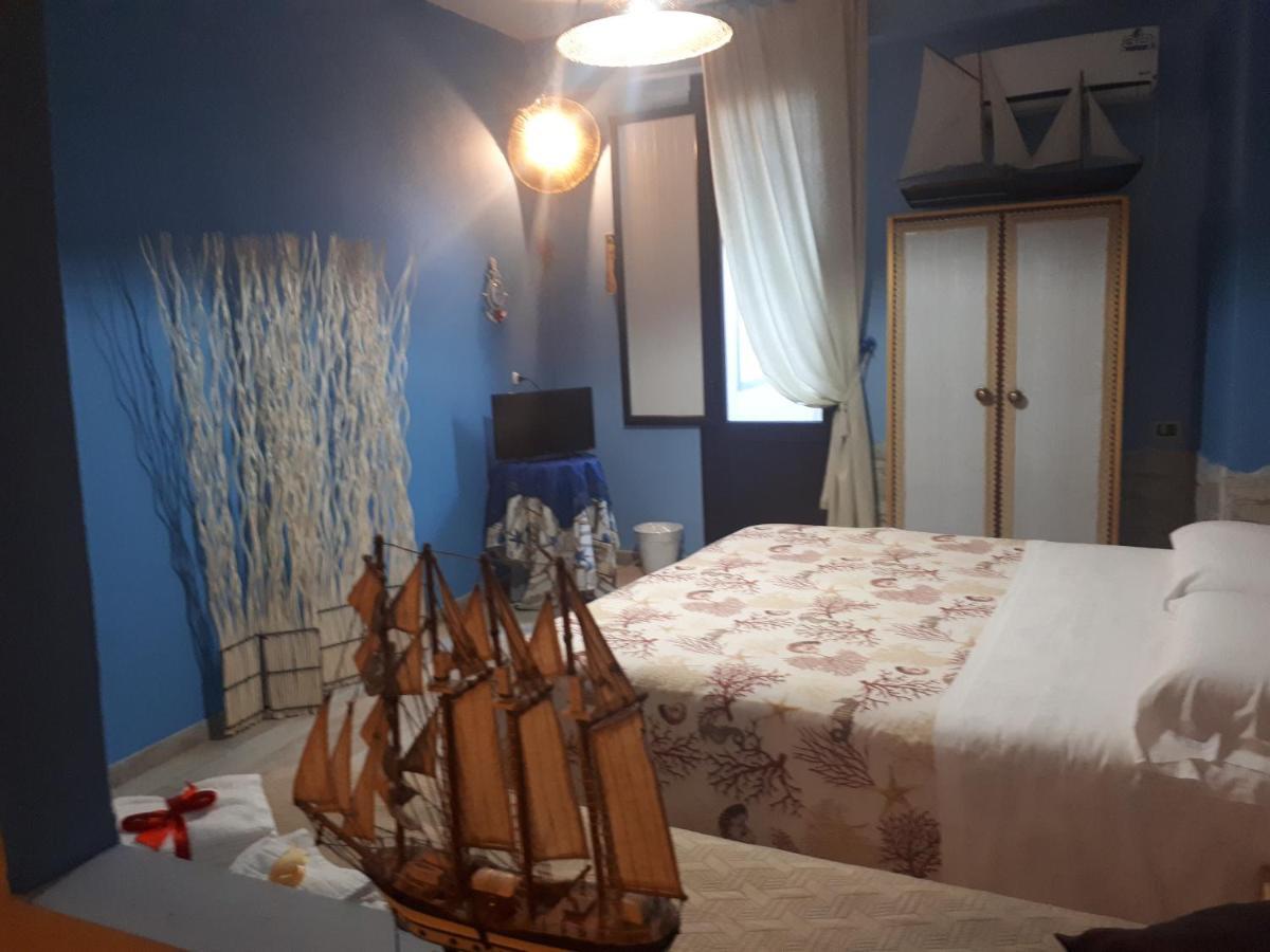Sicilia In Miniatura "L'Atelier Dell'Etna" Bed & Breakfast Zafferana Etnea Luaran gambar